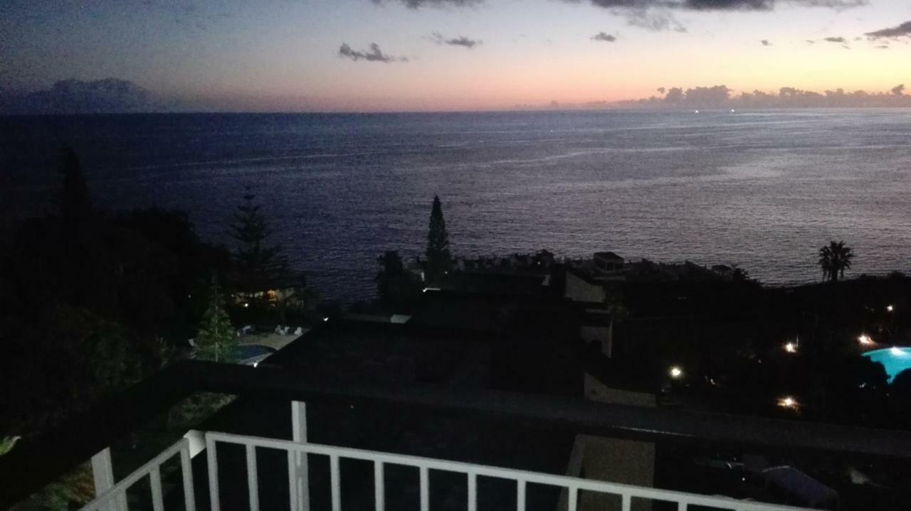 Shearwaters - Sounds Of The Sea Apartment *